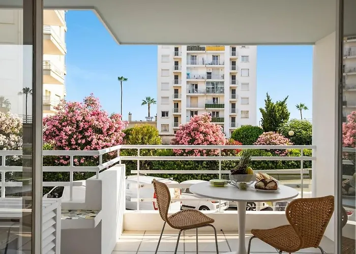 Daire Sunlight - La - Juan Les Pins - 100m From The